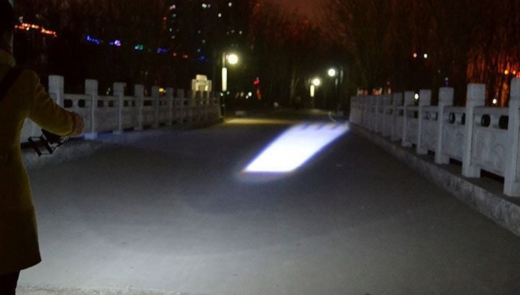 AKUMULATOROWY HALOGEN LED 30W DIODA XM-L T6 ZOOM zdjęcie 8