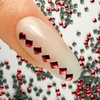 ShinePins gładkie ćwieki ozdoby do paznokci kwadratowe mini NTN Nr 5 5g