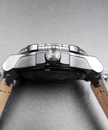 MOMO Design Tempest Lady MD2104BK-22 na Arena.pl