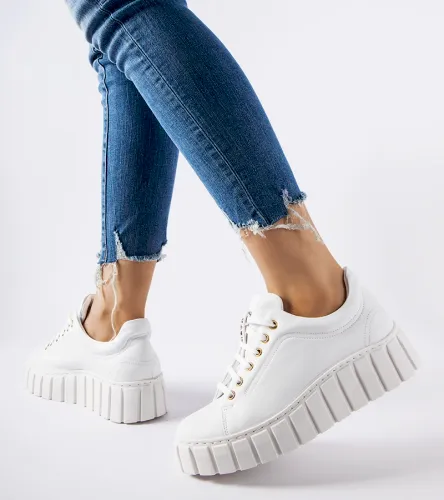 Białe sneakersy na platformie Karino 38 na Arena.pl