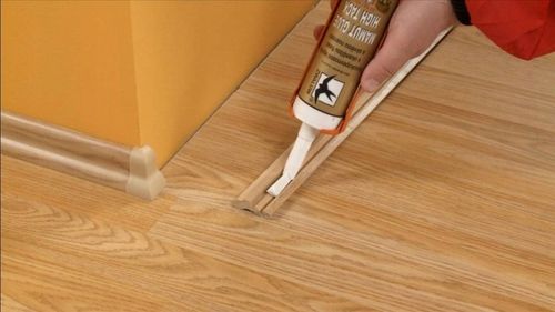 KLEJ Listwy Przypodłogowe Mamut Glue Biały 290ml na Arena.pl