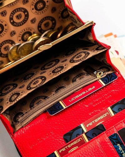 portfel damski w orientacji poziomej wykonany ze skóry naturalnej na Arena.pl