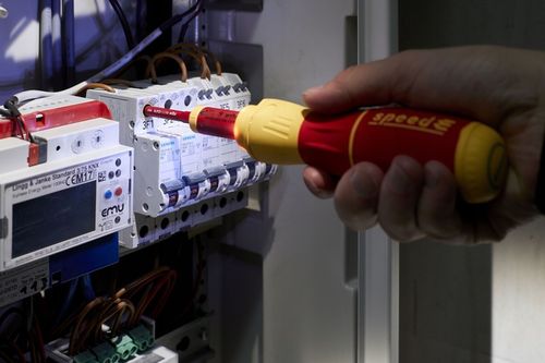 Wiha 44318 Wkrętak elektryczny speedE II electric / Zestaw walizkowy na Arena.pl