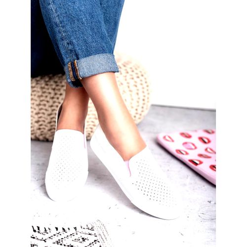 Ażurowe Slipony r.38 na Arena.pl