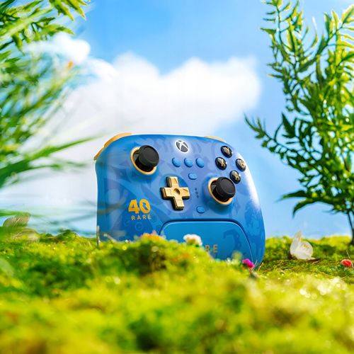 Pad 8BitDo Ultimate 3-Mode Xbox RARE Ed na Arena.pl