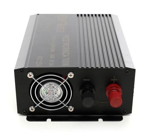 Przetwornica samochodowa 700W 12V - 230V na Arena.pl