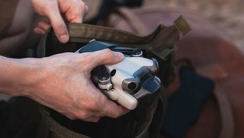 Dron DJI Mini 4 Pro (RC 2) na Arena.pl