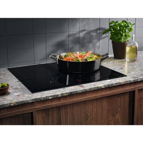PŁYTA INDUKCYJNA ELECTROLUX EIS62453 SENSEBOIL na Arena.pl