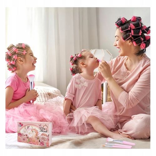 KOSMETYKI DLA DZIECI W SZKATUŁCE JEDNOROŻEC KORALIKI CIENIE LAKIERY KUFEREK na Arena.pl