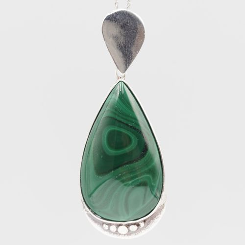 Srebrna zawieszka z naturalnym malachitem – łezka 18×13 mm na Arena.pl