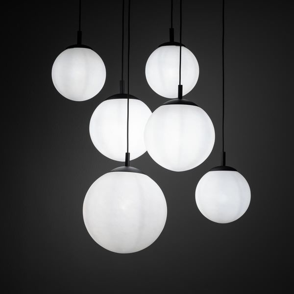 Zwisowa lampa na belce Esme 4793 do salonu balls biała czarna zdjęcie 5