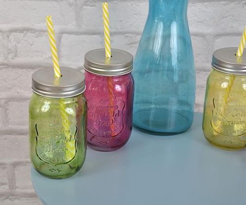 Karafka z 4 szklankami na Arena.pl