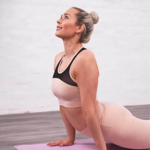 Mata do jogi myga - Entry level 4mm - liliowy na Arena.pl