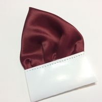 Bordowa poszetka trójkątna "Wypustka"