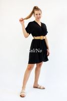 Zwiewna sukienka z paskiem Silvia Czarna UNI