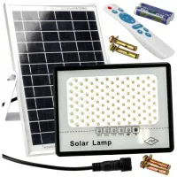 HALOGEN SOLARNY Z CZUJNIKIEM ZMIERZCHU 100W PILOT