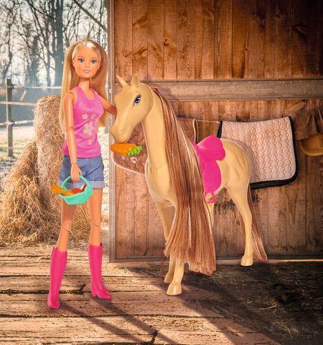 DUŻY ZESTAW LALKA STEFFI DŻOKIEJKA KOŃ PORUSZAJĄCY GŁOWĄ JAZDA KONNA AKCES. na Arena.pl