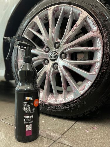 ADBL Vampire Liquid 1L Krwawiąca Felga Deironizer Do Mycia Czyszczenia Felg na Arena.pl