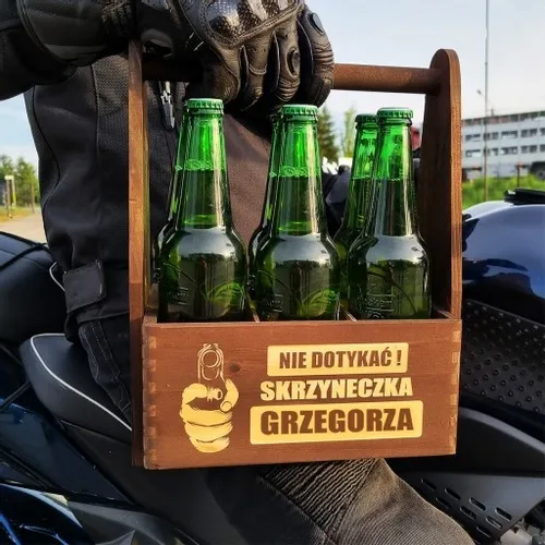 NOSIDŁO NA PIWO + OTWIERACZ prezent dla faceta mężczyzny na urodziny 18-99 na Arena.pl