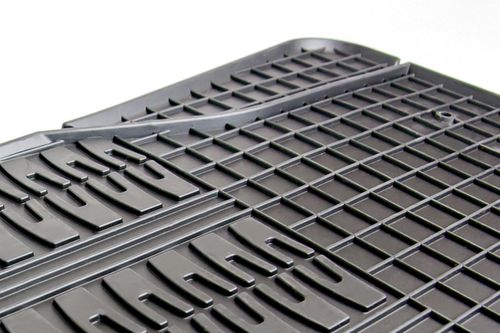 BMW E81 E82 E87 E88 2004-2011 Dywaniki gumowe korytka na Arena.pl