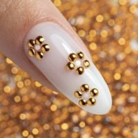 ShinePins gładkie ćwieki ozdoby do paznokci mini NTN Premium Nr 8 5g