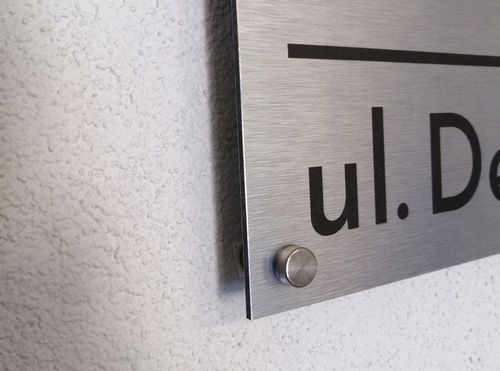 Tabliczka z numerem na dom tablica adresowa aluminiowa numer domu dystanse na Arena.pl
