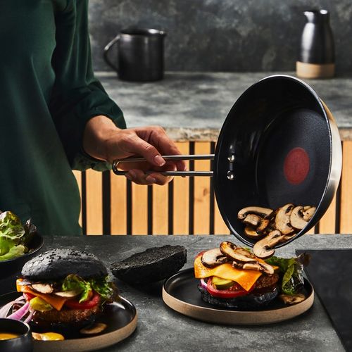 Patelnia TEFAL Nordica 20 cm stal indukcja powłoka ceramiczna na Arena.pl