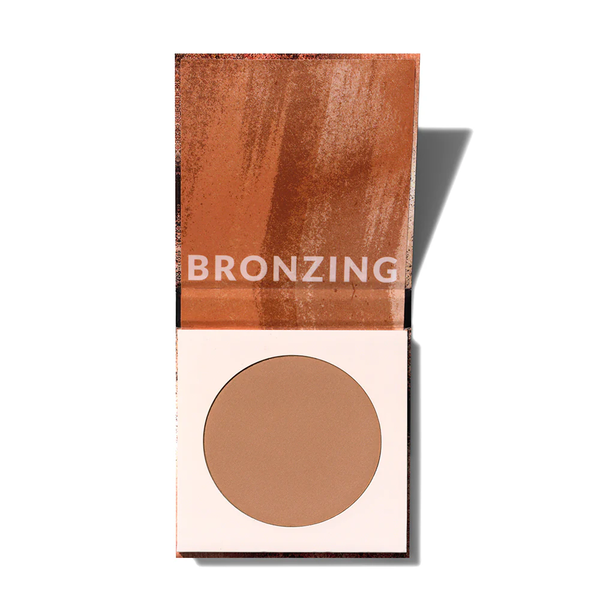 Avon True Ultra Colour Puder brązujący - Warm Tan zdjęcie 1