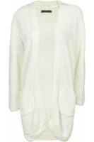 B.Young Kremowa Pleciona Narzuta - 42 / XL