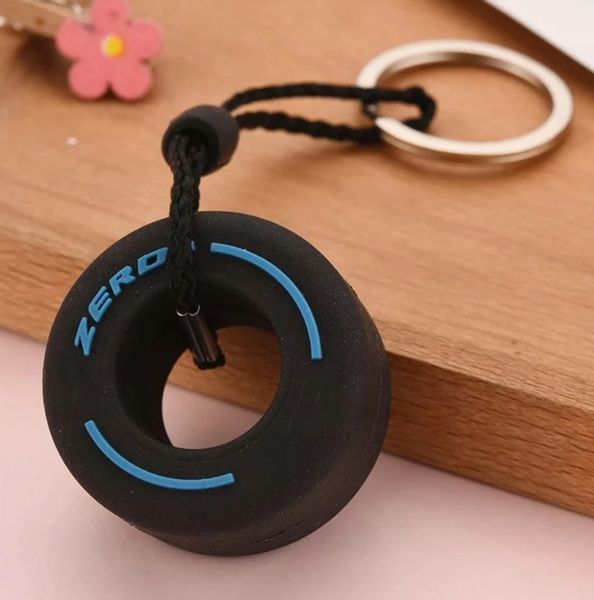 Breloczek Opona Guma Pirelli P Zero Ozdoba Tuning Koło do kluczy Samochód zdjęcie 2