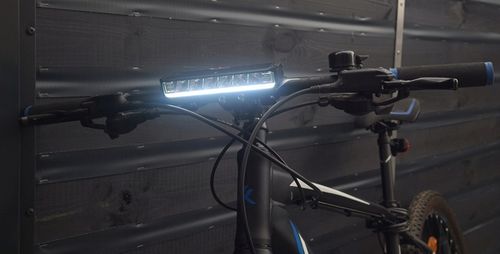 LAMPKA ROWEROWA LED PRZÓD Bardzo Mocna USB-C na Arena.pl