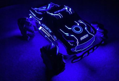 SAMOCHÓD STEROWANY RĘKĄ GESTAMI +PILOT - AUTO 4X4 na Arena.pl