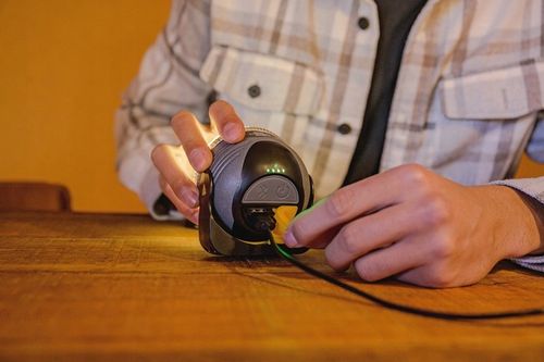 LATARKA LED KEMPINGOWA POD NAMIOT GŁOŚNIK Bluetooth na Arena.pl