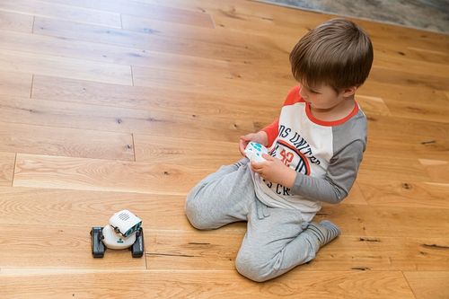 ROBOT INTERAKTYWNY NA ZDALNE STEROWANIE NA PILOT AUTO DLA DZIECI DŹWIĘK LED na Arena.pl