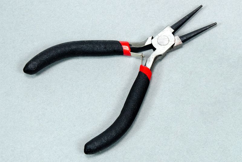 Narzędzia jubilerskie SZCZYPCE okrągłe do biżuterii 125mm 1szt. czarne zdjęcie 2