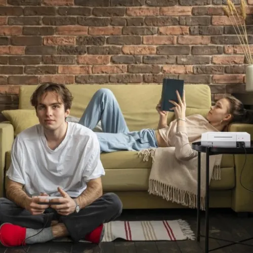 KONSOLA RETRO GRA TELEWIZYJNA 620 GIER TV AV + 2 PADY GIERKA GRY DUŻO na Arena.pl