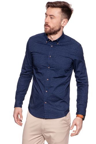 WRANGLER 1PKT BUTTON-DOWN MEDIEVAL BLUE W58831P9I L na Arena.pl