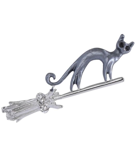 Broszka z cyrkoniami srebrna czarny kot na miotle kotek przypinka zdjęcie 1