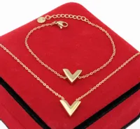 KOMPLET ZŁOTY LITERA V STAL CHIRURGICZNA 316 L