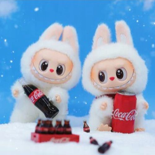 MASKOTKA LALKA LALECZKA BRELOK FIGURKA PLUSZAK NIESPODZIANKA LABUBU Cola na Arena.pl