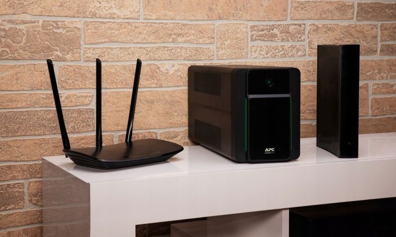 Zasilacz UPS APC BX1200MI-GR zdjęcie 5