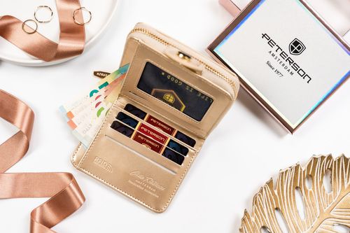 mały portfel damski ze skóry ekologicznej na zatrzask i suwak - peterson na Arena.pl