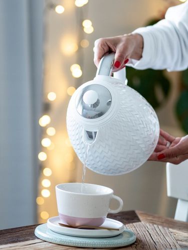 CZAJNIK ELEKTRYCZNY BEZPRZEWODOWY 1,7l C265 ELDOM BIAŁY na Arena.pl