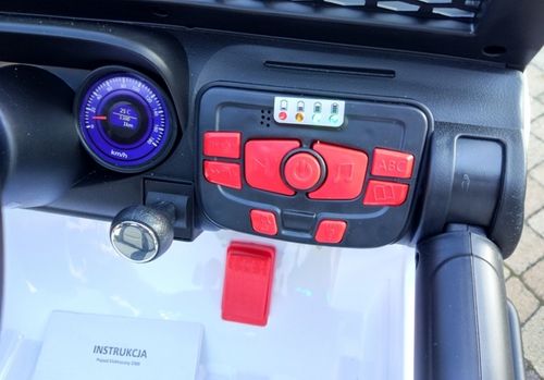AUTO NA AKUMULATOR JEEP BIAŁY na Arena.pl