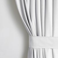 Zasłona VELVET styl klasyczny przelotki srebrne 140x270 biała AmeliaHome