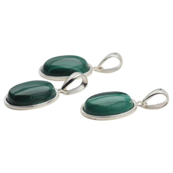 Zawieszka z owalnym malachitem w srebrze zdjęcie 3