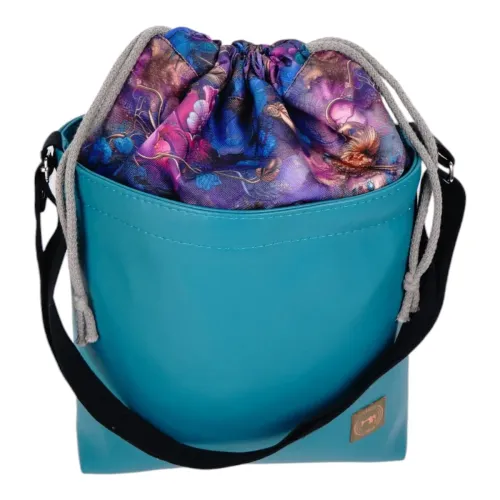 Torebka z Kominem ze wzorem Chabrowych Kwiatów na Arena.pl