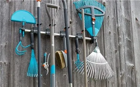 Wertykulator na kółkach do oczyszczania trawnika po zimie 3395 Gardena na Arena.pl