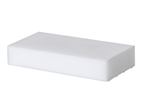 Magiczna gąbka z melaminy usuwa trudne plamy na Arena.pl