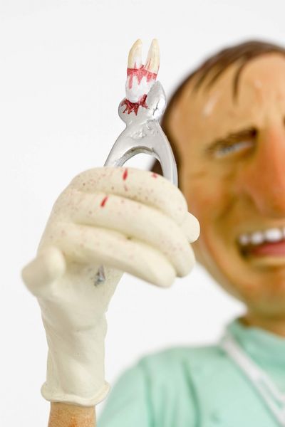DUŻA FIGURKA DENTYSTA - Guilermo Forchino (FO85515) zdjęcie 3